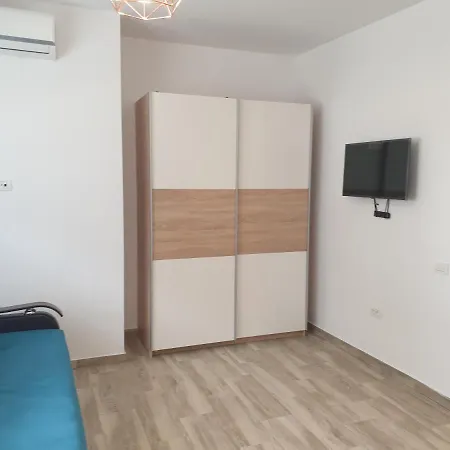 Apartament Garsoniera Mary Năvodari